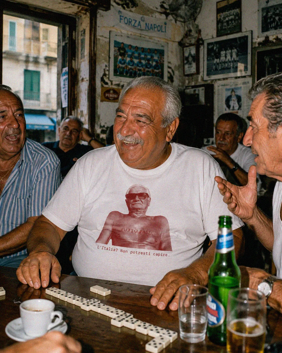 Groteska graphic T-shirt — Forza Napoli. There’s nothing to explain.